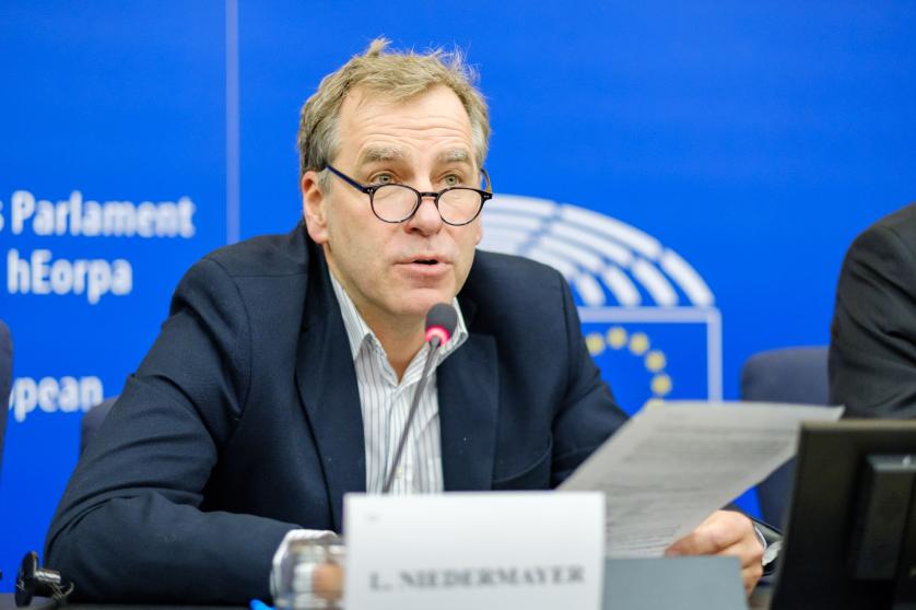 Press conference on the presentation of the draft report on findings and recommendations of the Special Committee on Financial Crimes, Tax Evasion and Tax Avoidance