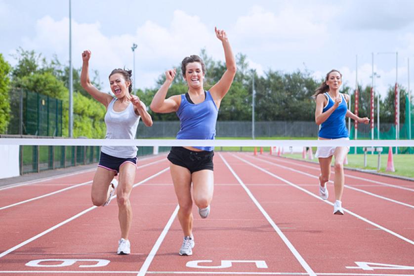 Αθλητές κόβουν το νήμα