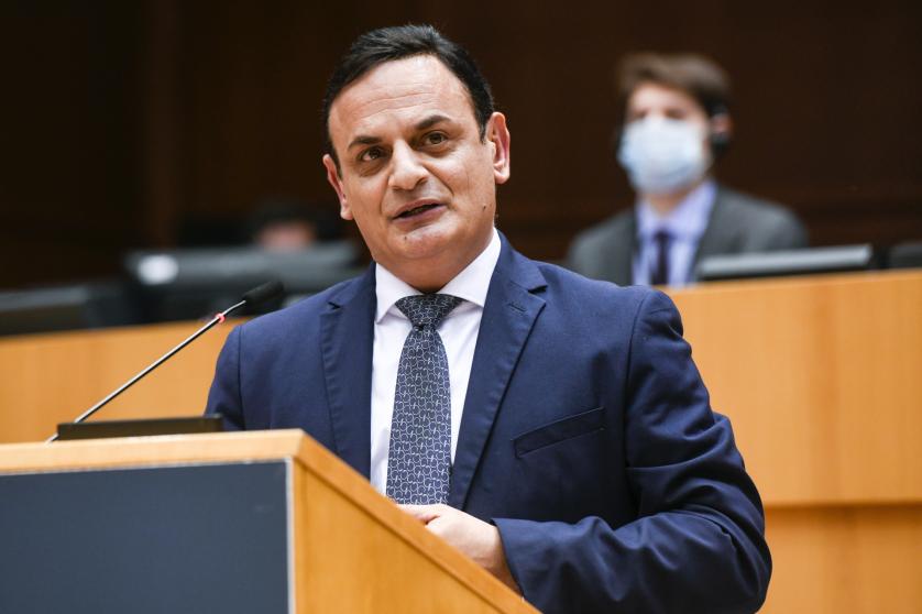 MEP David Casa addressing the hemicycle