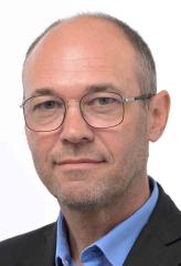 Davor Ivo STIER