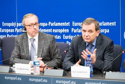 Pressekonferenz über die europäische Weltraumindustriepolitik