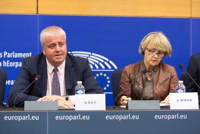 Pressekonferenz über den TAXE Bericht und die europäische Steuerpolitik nach LuxLeaks