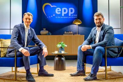 MEPs Siegfried Muresan and Andrey Novakov on the set